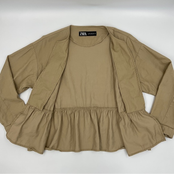 Zara Ruffled Peplum Open Front Oversized Safari Khaki Color Shacket Jacket XS - Picture 10 of 16